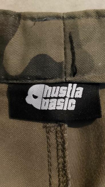 Sprzedam spodnie jogerry