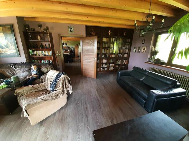 DOM Z KAMIENIA W Dolinie Cybiny