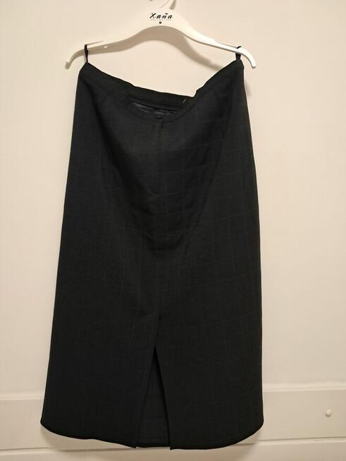 Żakiet ze spódnicą ciemnogranatowy, rozm.46, do sprzedania