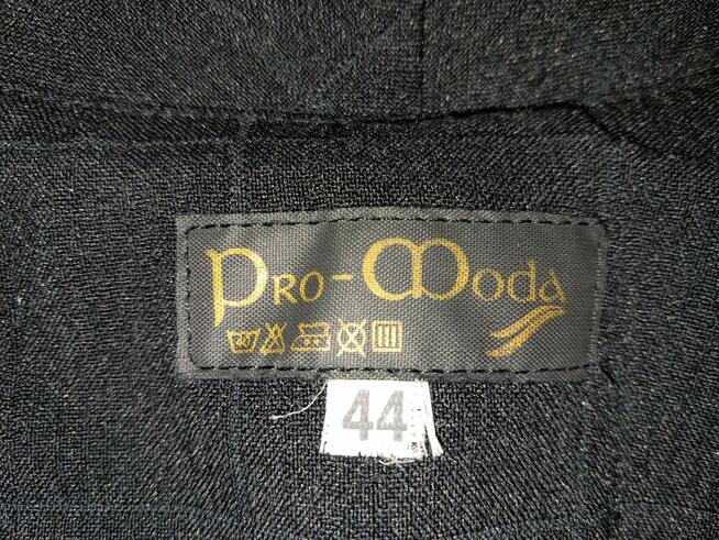 Żakiet ze spódnicą ciemnogranatowy, rozm.46, do sprzedania