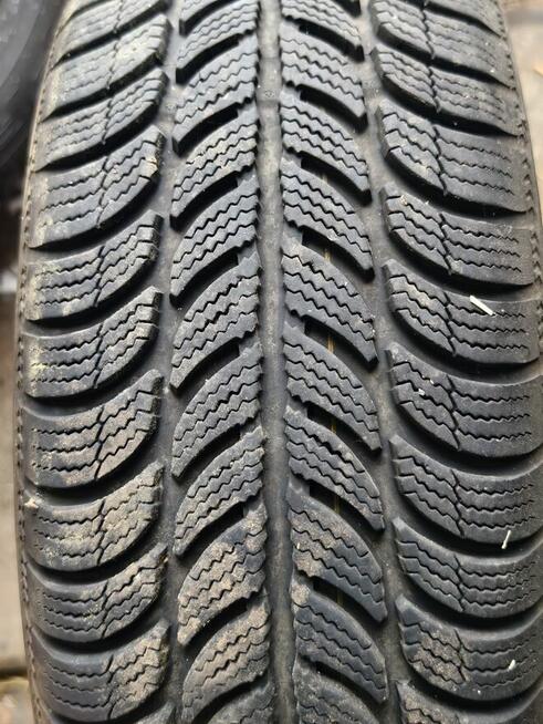 Alufelgi 15 4x114,3 z oponami zimowymi Dębica Frigo 2 195/65