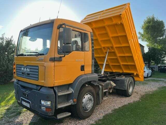 Nowy Siłownik Wywrotu 7-90T Wywrotka 3St Przyczepa Iveco Man