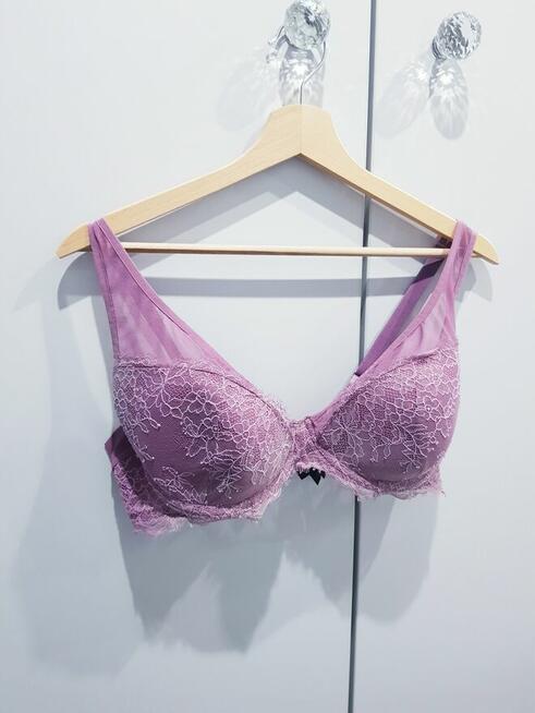 Biustonosz damski Reserved 80D