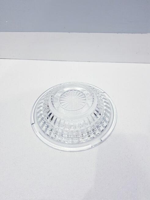 Stara kryształowa popielniczka