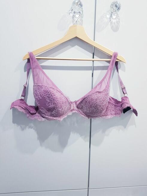 Biustonosz damski Reserved 80D