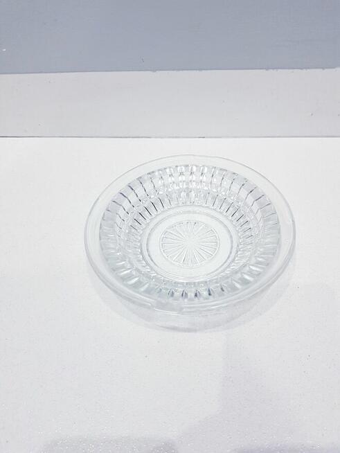 Stara kryształowa popielniczka