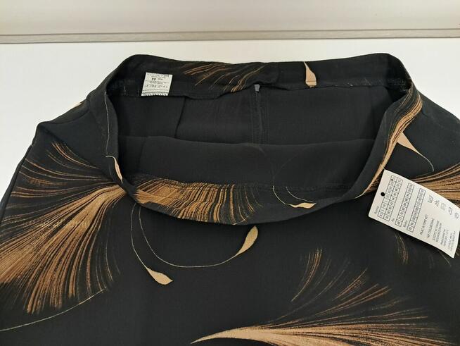 Spódnica czarna w beżowe wzory, rozm.44, do sprzedania