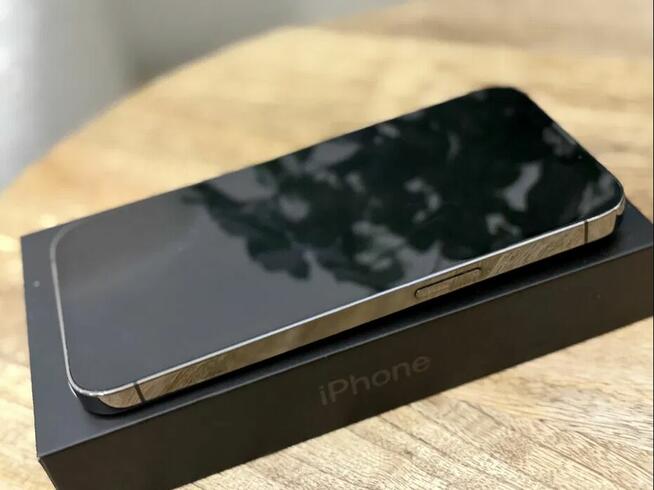 Sprzedam iPhone 13 Pro 256 GB.