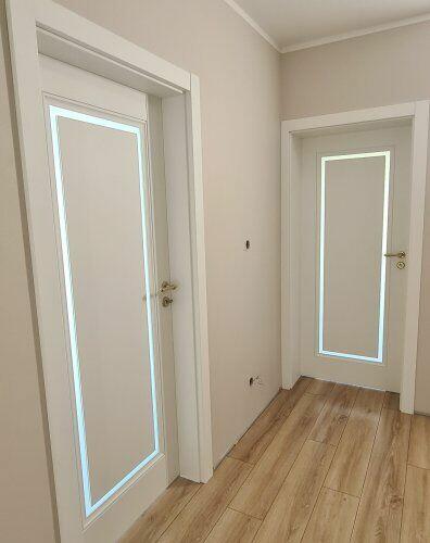 Okna drewniane, okiennice, drzwi drewniane