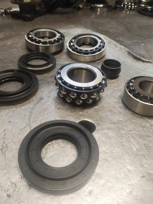 MOSTY NAPĘDOWE BMW MERCEDES VOLVO NAPRAWA