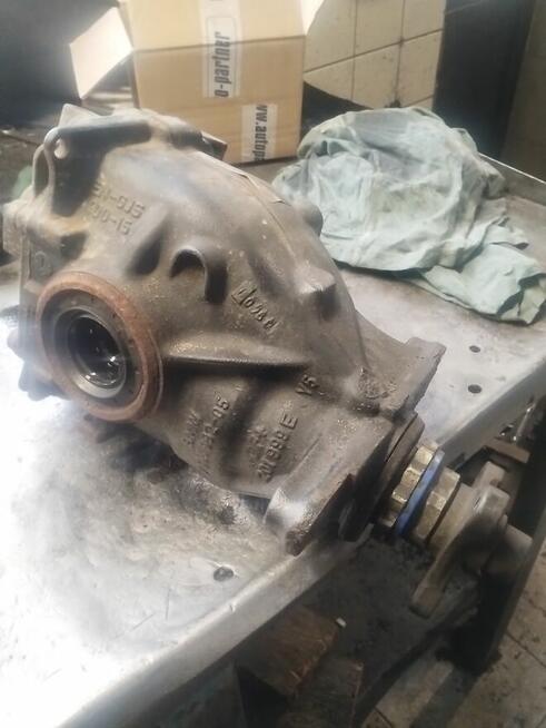 MOSTY NAPĘDOWE BMW MERCEDES VOLVO NAPRAWA