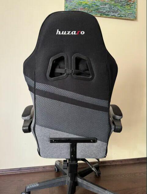 fotel gamingowy HUZARO FORCE 4.4 Grey Mesh, idealny dla grac
