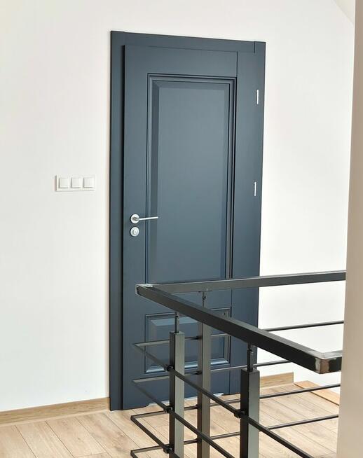 Drzwi wewnętrzne drewniane, zabudowy drewniane