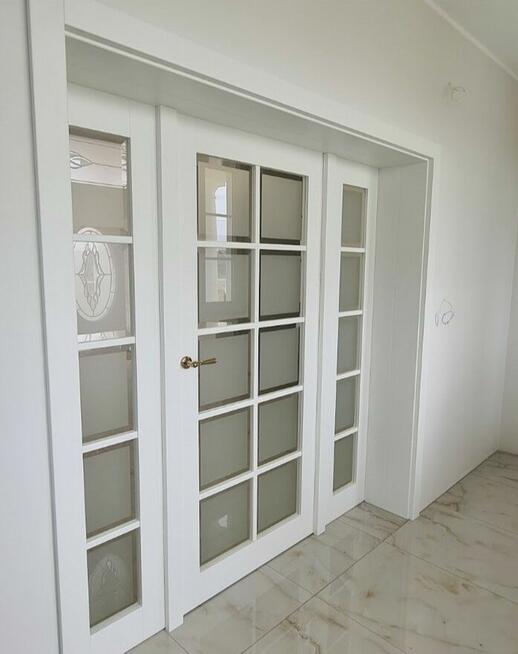 Drzwi wewnętrzne drewniane, zabudowy drewniane