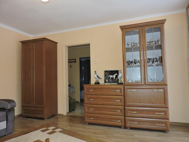 Fajna kawalerka na Zamłyniu z balkonem.