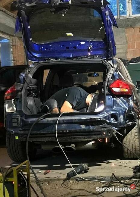 Lakiernik samochodowy