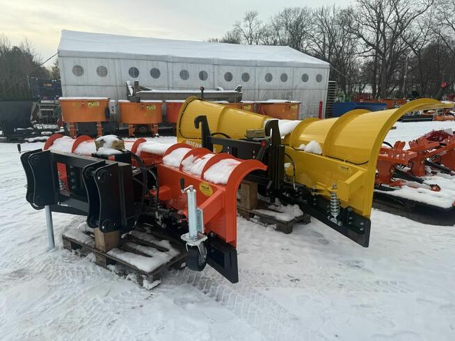 Pług do śniegu strzałka spych śnieżny lemiesz gumowy JCB