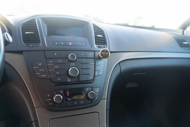 Opel Insignia 1.8 140km benzynka 2010rok