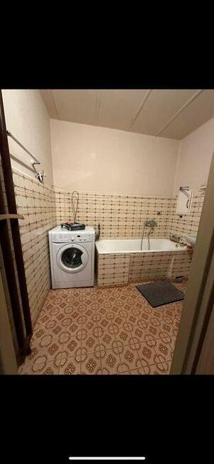 Usługi remontowo-budowlane.