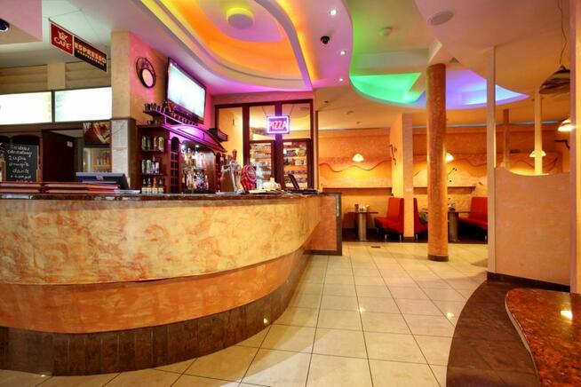 Sprzedam obiekt noclegowy z restauracją i salą bankietową