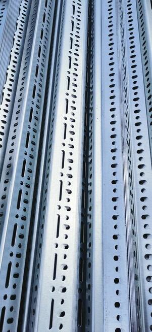 Kątownik perforowany L 60x40x2mm ocynk - 18,00 ZŁ/MB NETTO