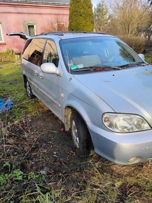 Samochód Kia Carnival