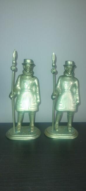 Figury żołnierzy wykonane z pełnego mosiądzu