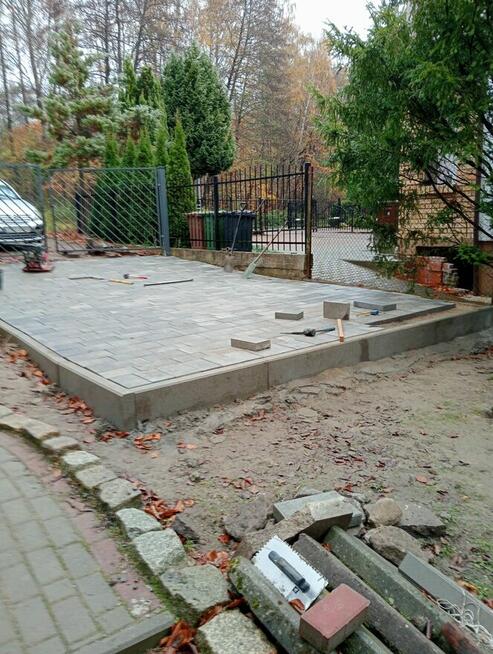 Praca / Usługa Ogrodnicza.