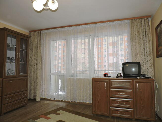 Fajna kawalerka na Zamłyniu z balkonem.