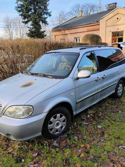 Samochód Kia Carnival