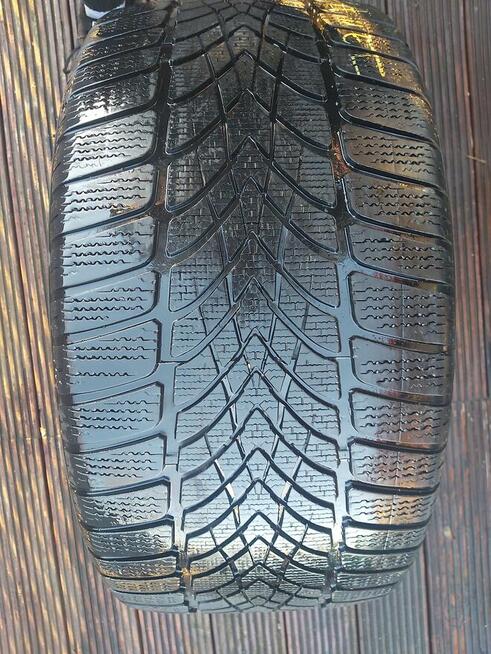 Opony zimowe Dunlop 285 30 21