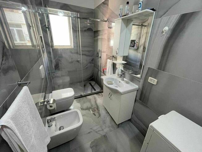 Mieszkanie 84 m2 przy plaży w miejscowości Vlore , Albania