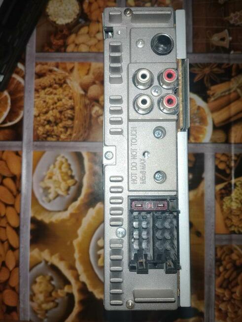 Radio samochodowe LG