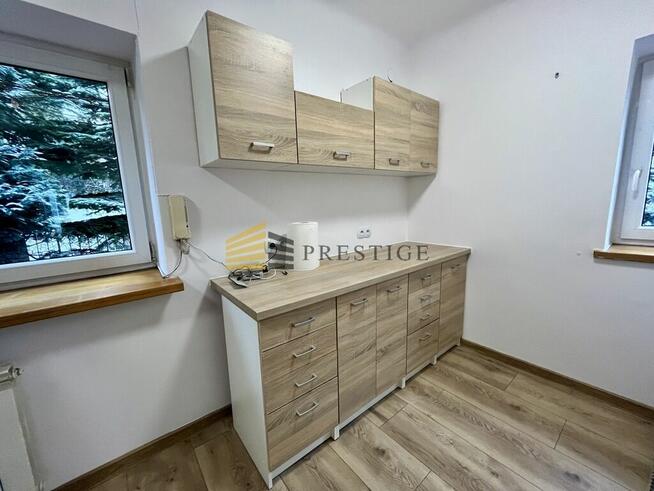 Lokal 150m2 +50m2 magazynu