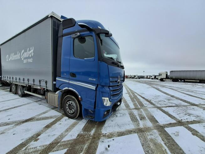 Mercedes Actros