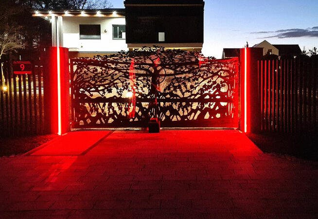 Ogrodzenie panelowe - zwierzęta - wilki-bramy ozdobne-panele