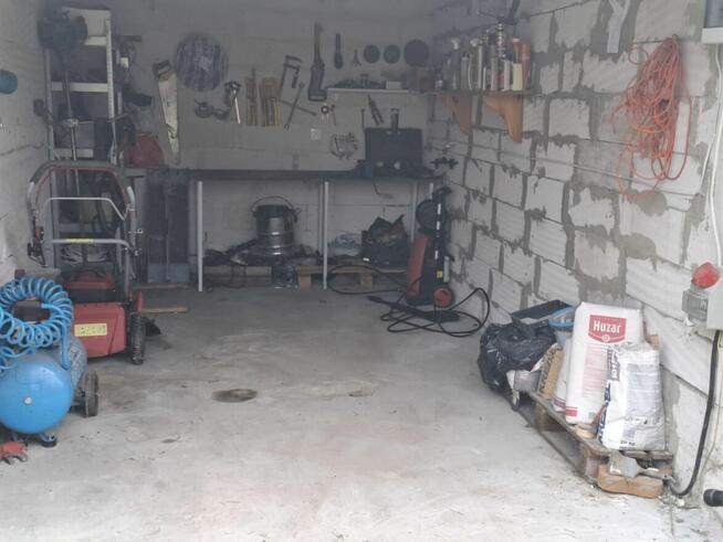 Sprzedam działkę budowlaną uzbrojoną