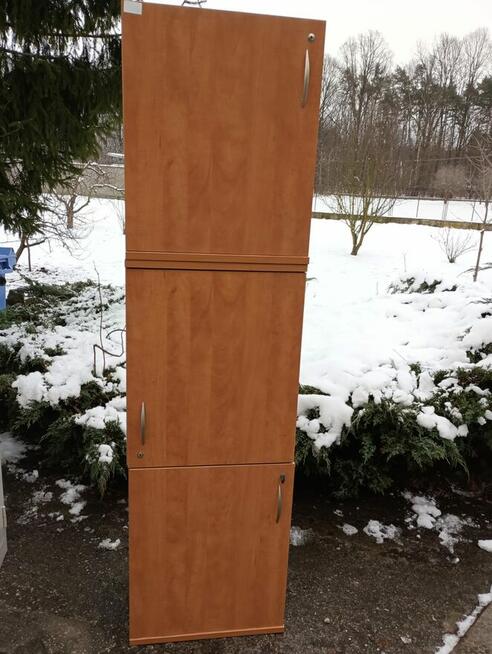 Szafka szafa regał hostel szafki regały do biur domu hostelu