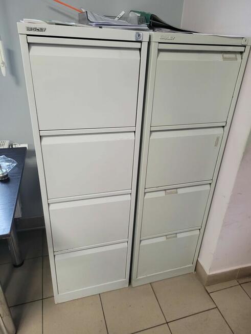 MEBLE/WYPOSAŻENIE BIURA