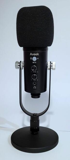 Mikrofon Aveek do nagrywania.
