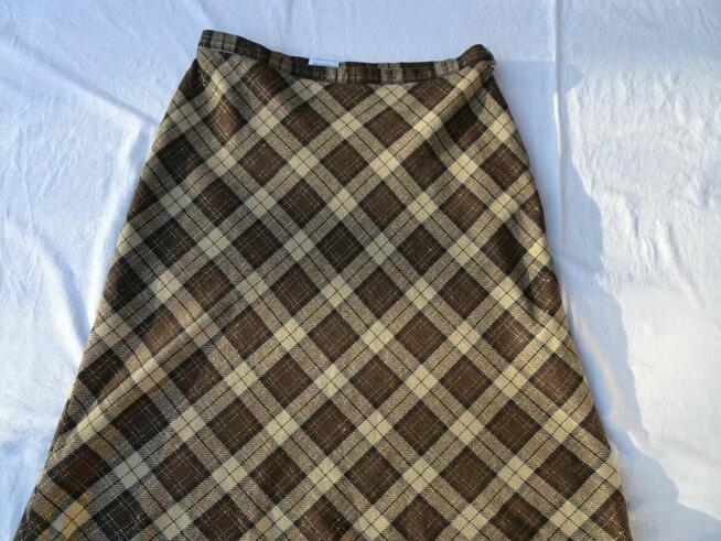 C&A Canda Ciepła spódnica Złota Nitka super 40 L