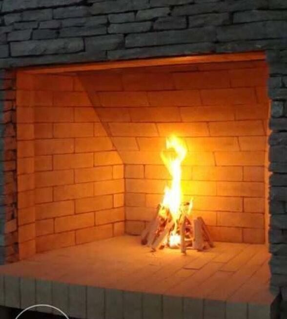 Kominek otwarty palenisko szamotowe Warszawa z cegły zdun