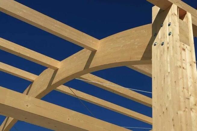 Drewno konstrukcyjne BSH GL24, kantówki, krawędziaki, belki,