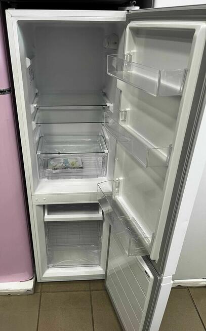 Lodówka wolnostojąca COMFEE!! Idealna dla jednej osoby!