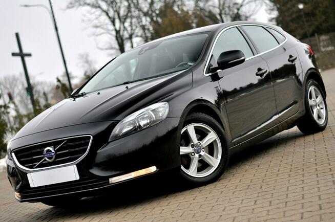 Volvo V40 1.6 Hdi115KM_D2_Led_Digital_Kamera_Full Opcja