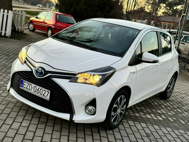 Toyota Yaris *Hybryda*Niski Przebieg*