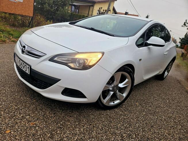 Opel Astra Gtc * Skora * Nawi * Grzane Fotele * 19'' alu
