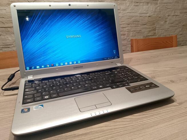 Laptop Samsung NP-R530 15,6