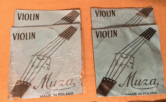 Stare struny do skrzypiec 1955 rok