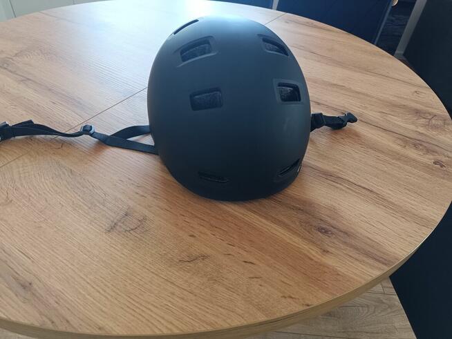 Kask na deskorolkę, rolki, hulajnogę